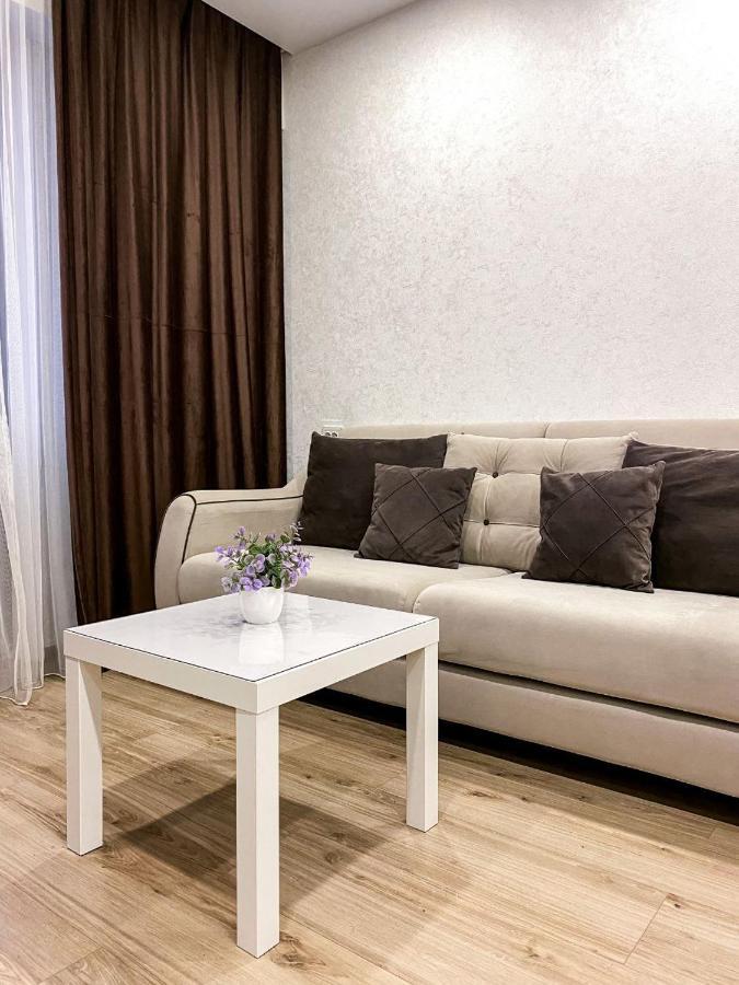 Central City Apartments Ustʼ-Kamenogorsk Exterior foto